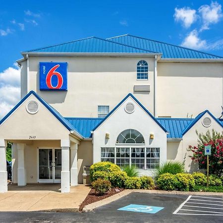 Motel 6 Chattanooga Downtown Esterno foto