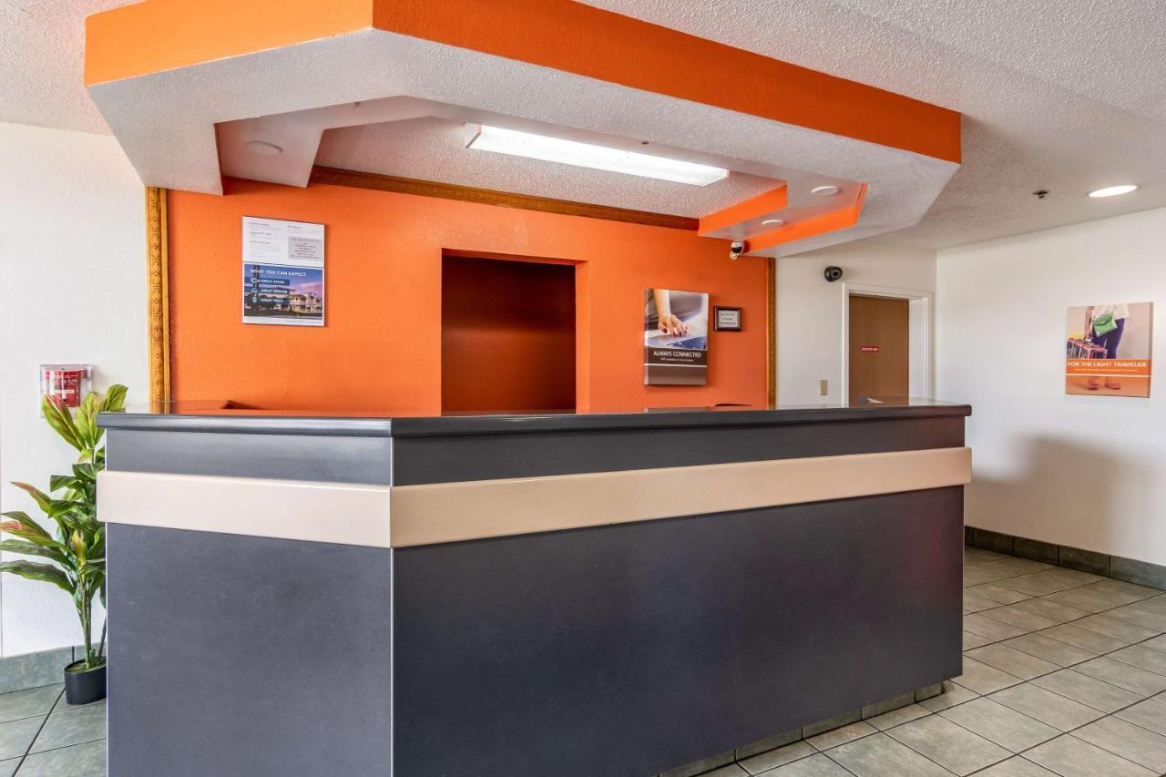 Motel 6 Chattanooga Downtown Esterno foto