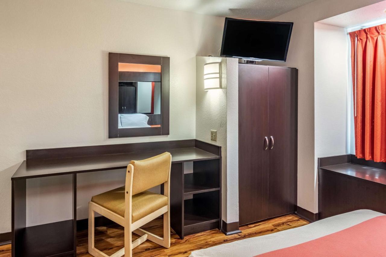 Motel 6 Chattanooga Downtown Esterno foto